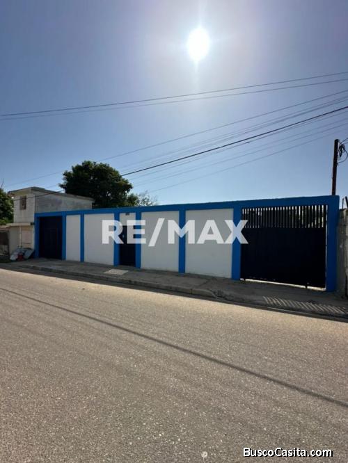 Galpón en Venta Sector Puntica de Piedra Remax Millenium