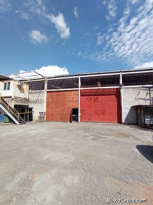 EDNA UZCATEGUI  VENDE Galpón Industrial El Sisal - Guacara 
