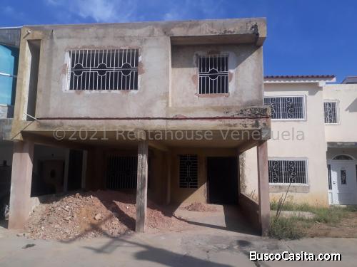 TOWNHOUSE EN VENTA