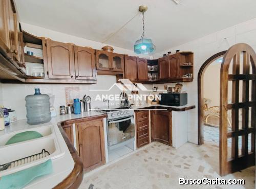 CASA EN VENTA EN AMPARO MARACAIBO MZAMBRANO API 5377