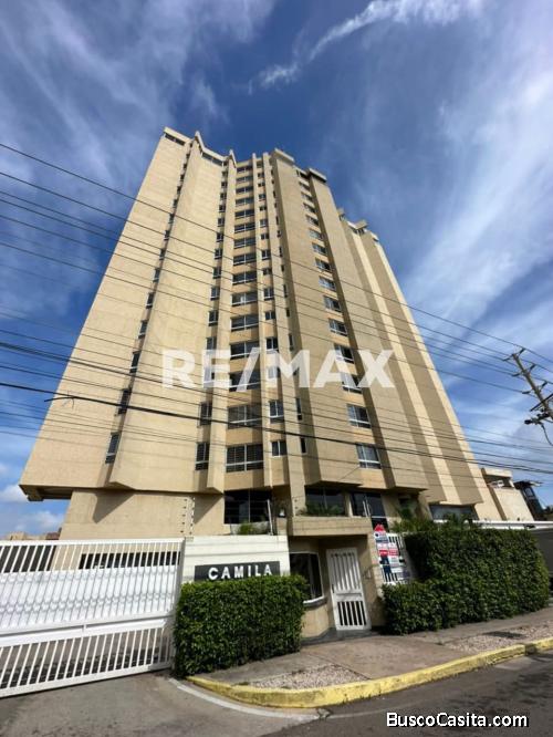 Apartamento En Alquiler Edif. Camila. Remax Millenium
