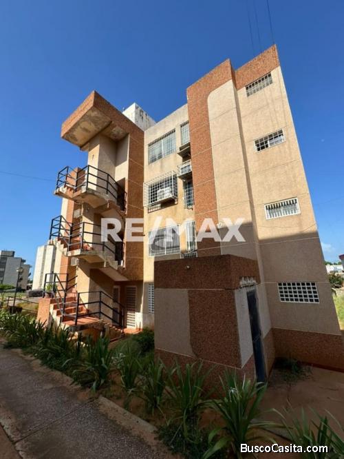 Apto. en Venta Edif.-Combinados Remax Millenium
