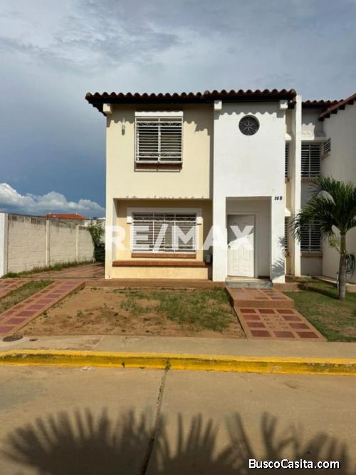 Casa en Venta Villa Aguamarina Remax Millenium