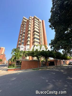 Penthouse venta maracaibo Edif. Karijuna La Lago 260724