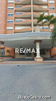 apartamento venta maracaibo Edif. Eden Park La Lago 260724