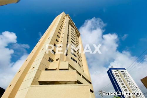 apartamento venta maracaibo Isla del Lago en gris 290724