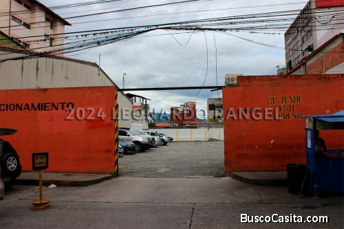 Se Vende Estacionamiento 862 Mts² En Pleno Centro De La Ciudad De Mérida.