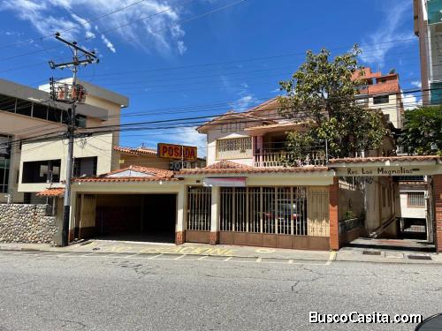 En Venta Posada De 11 Habitaciones En La Avenida 2 Sector Glorias Patrias, Mérida.