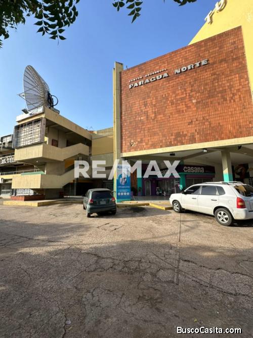 Oficinas en Venta C.C. La Paragua. Remax Millenium