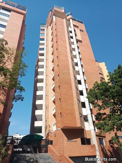 En Alquiler Apartamento en Res. Monticello