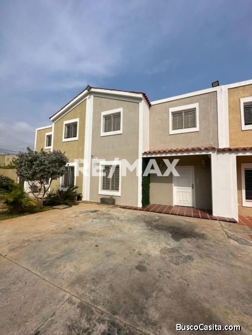 Casa En Venta Villa Playa Linda. Remax Millenium