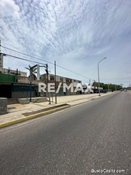 Local En Venta Av. Goajira. Remax Millenium