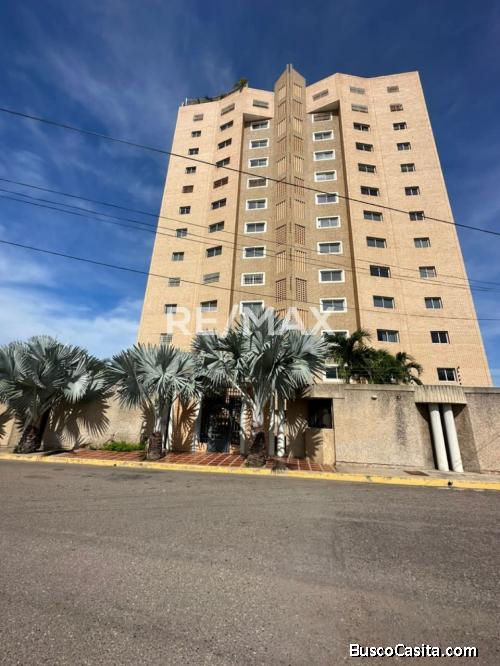 Apto. en Alquiler Edif. LunaRossa Remax Millenium