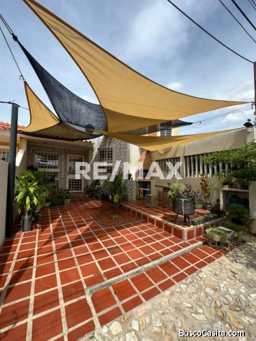 TownHouse-Venta Santa-Fe Villas Remax Millenium