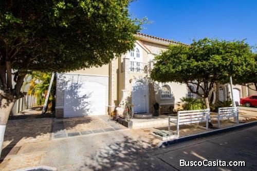 casa venta maracaibo en Costa Rosmini I 080824