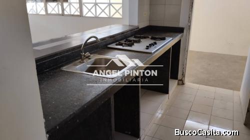 CASA COMERCIAL VENTA PIEDRA DEL SOL MARACAIBO SWUETTER API 5160