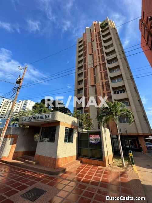 Apartamento En Venta Edif. La Esmeralda. Remax Millenium