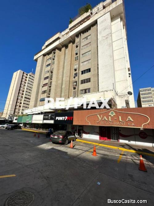 Local En Venta Av. 8 Santa Rita. Remax Millenium