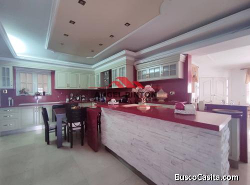 CASA EN VENTA EN BELLAS ARTES MARACAIBO API 4295