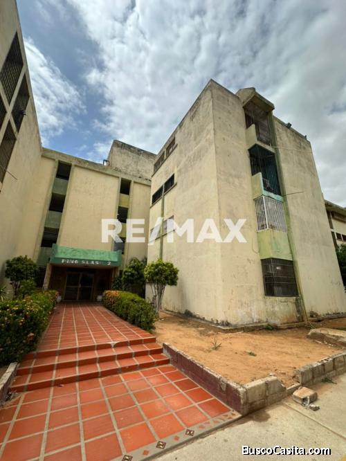 Apartamento En Venta Edif. El Pinar. Remax Millenium