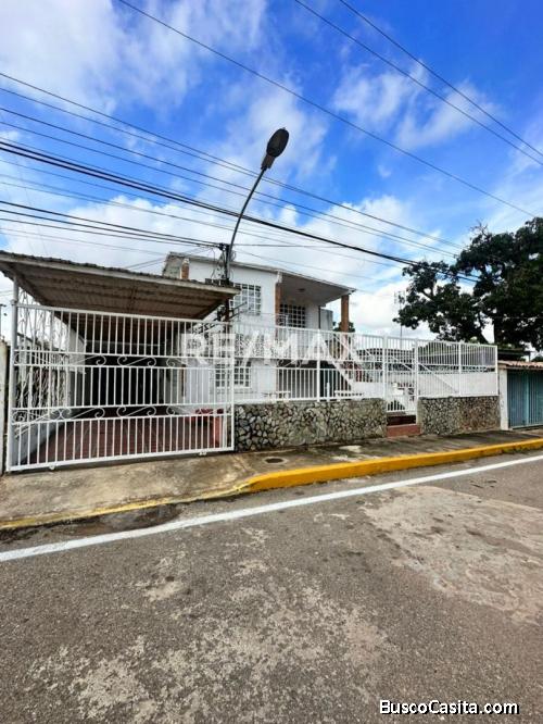 Quinta En Venta Amparo. Remax Millenium