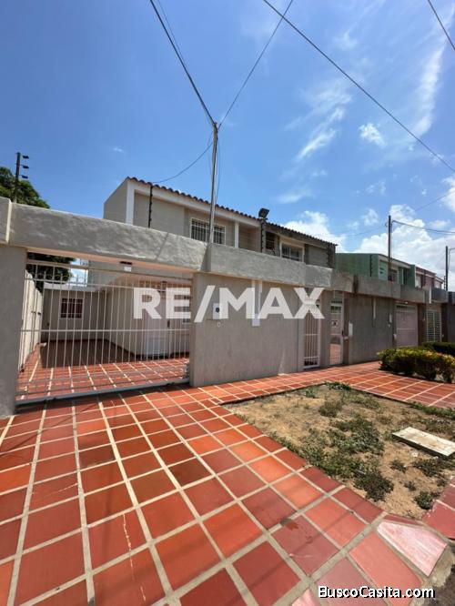 Townhouse En Venta La Coromoto. Remax Millenium