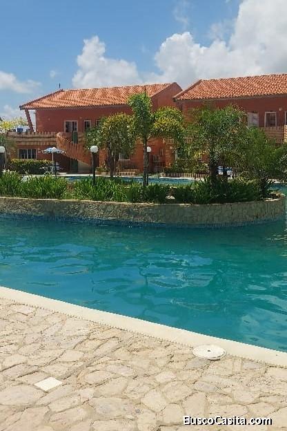 EDNA UZCATEGUI  VENDE TOWN HOUSE EN CONJUNTO RESIDENCIAL LOS ROQUES CIUDAD FLAMINGO. (CHICHIRIVICHE)