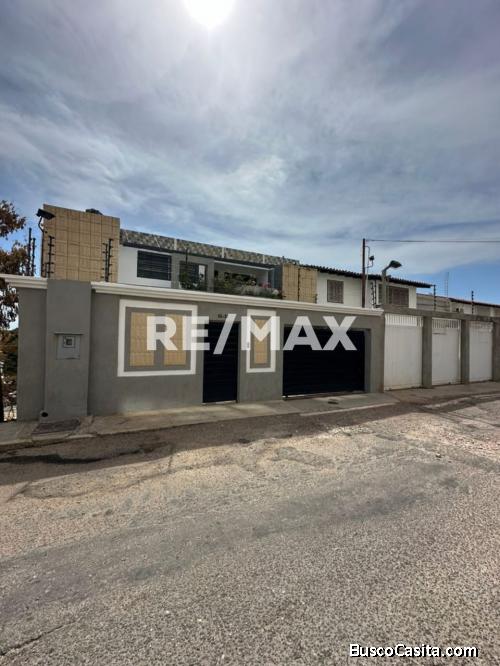 Casa En Venta Sector Valle Frío. Remax Millenium