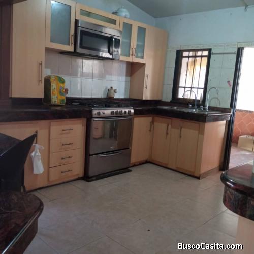 EDNA UZCATEGUI  VENDE   CASA  EN  URBANIZACION  EL MORRO II SAN DIEGO CARABOBO