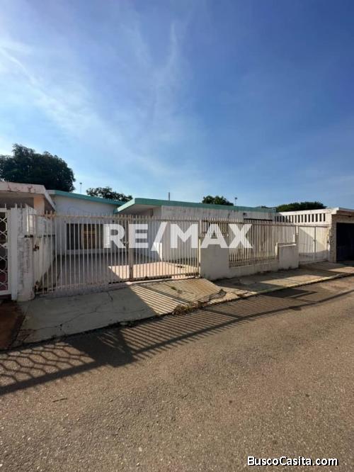 Casa en Alquiler La TrinidadRemax Millenium.