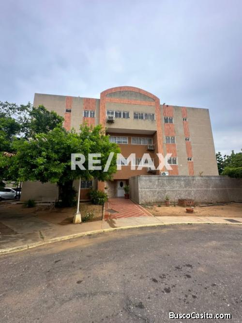 Apartamento En Venta Edif. Villa Bonita. Remax Millenium