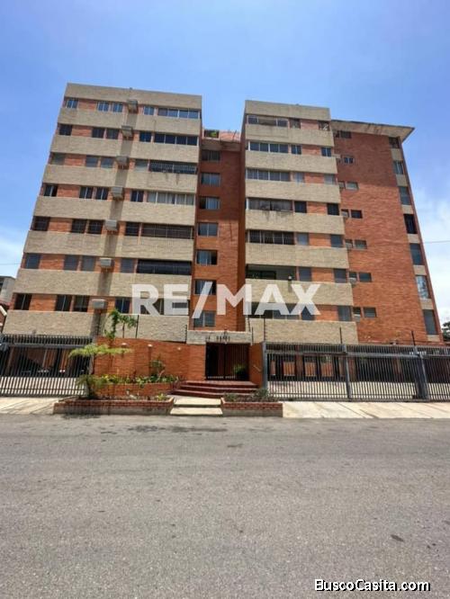 Apartamento En Venta Edif. Jacaranda. Remax Millenium