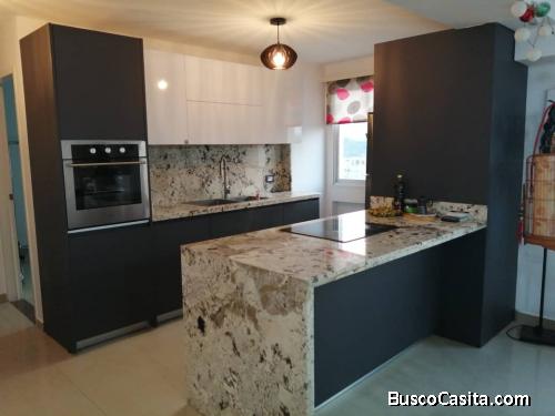 Apartamento en Ciudad Roca Granate en venta, ubicado en el este de Barquisimeto