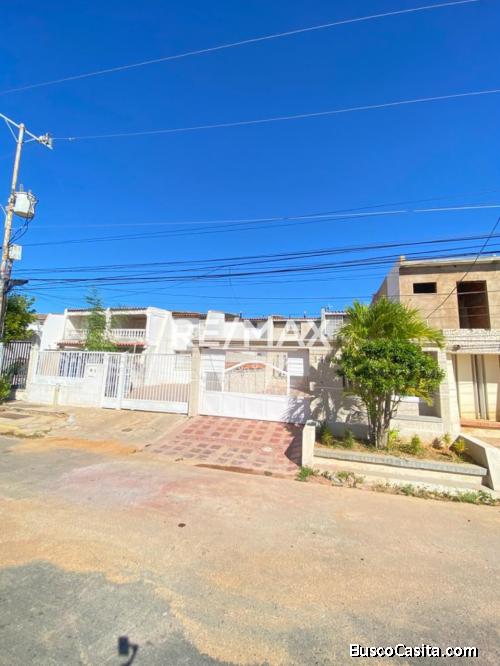 Casa En Lago Mar Beach. Remax Millenium