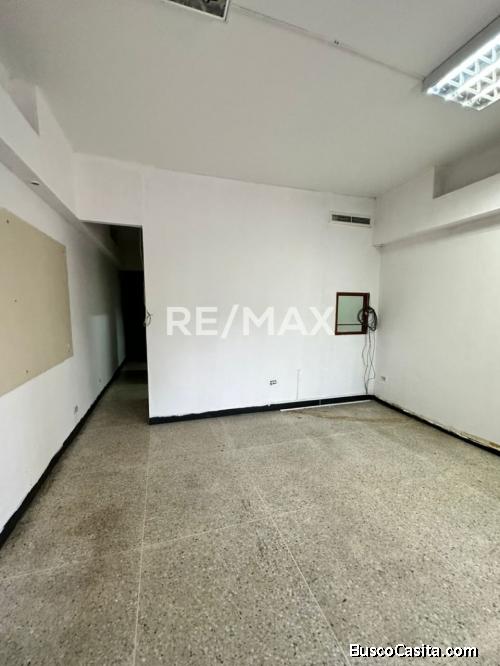 Alquiler en Local C.C. San Martin Remax Millenium