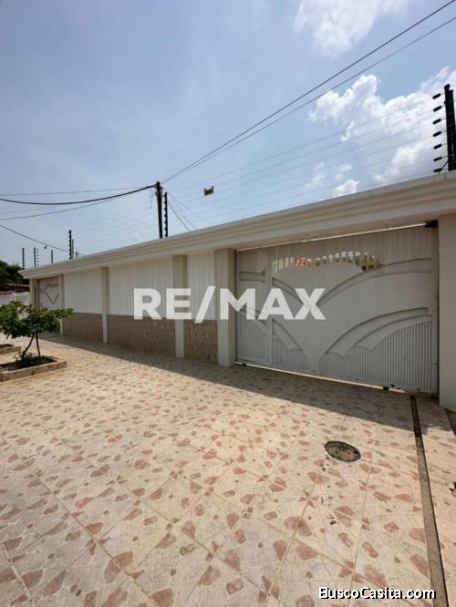 Casa En Venta Urb. Zona A. Remax Millenium