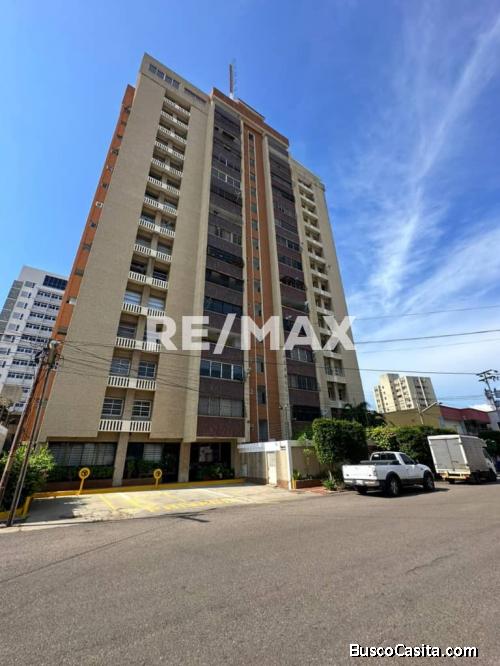 Alquiler de Oficina Remax Millenium.