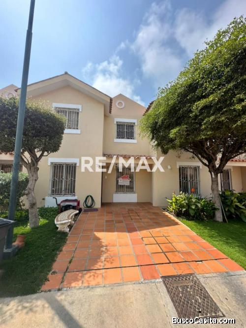 Casa en Venta Resid. Puntarena. Remax Millenium