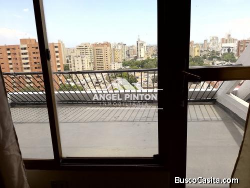 APARTAMENTO EN CALLE 72. MAUNA LOA . SWUETTER MARACAIBO API 6236