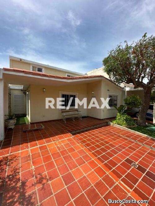 casa venta maracaibo en Caminos del Doral 020924