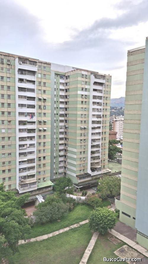 Apartamento de 96 mtrs2 con 3 habitaciones y estacionamiento en Venta en el Paraiso 