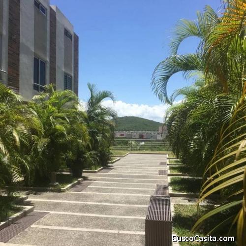 ALQUILO TOWNHOUSE EN COLINAS DEL VIENTO BARQUISIMETO