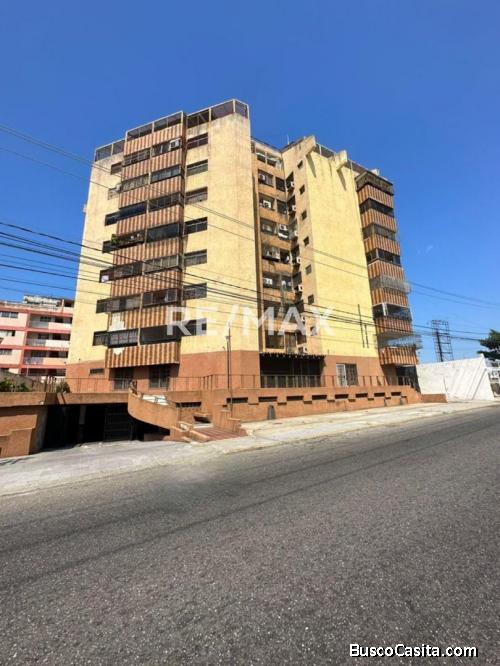 Apartamento En Residencias Rivera. Remax Millenium