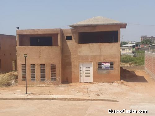 Townhouse En Venta La Cima. Remax Millenium