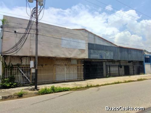 Galpón en Zona Industrial La Quizanda