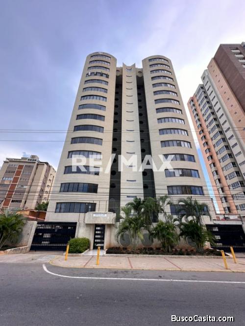 Apartamento En Venta Res. Gremium. Remax Millenium