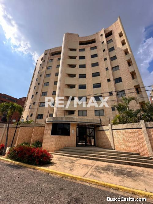 Apto.-Venta Resd. Claudia Cristina Remax Millenium