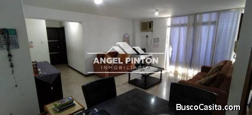 APARTAMENTO SWUETTER VENTA AV LAS DELICIAS MARACAIBO API 917