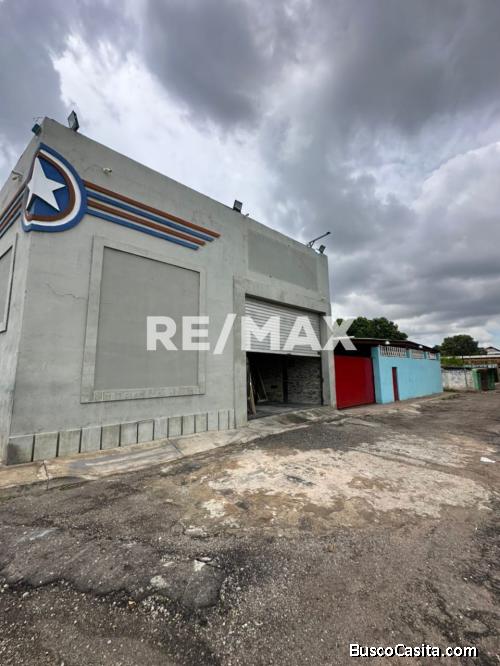 Local Con Galpón En Venta. Remax Millenium