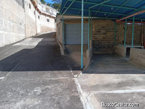 Local para deposito y almacenamiento en alquiler Hoyo de la Puerta